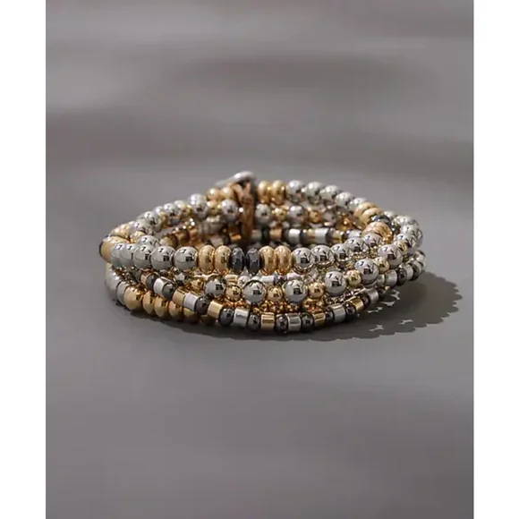 23. NWOT Elegant Silver and Gold Beaded Bracelet - Picture 1 of 4